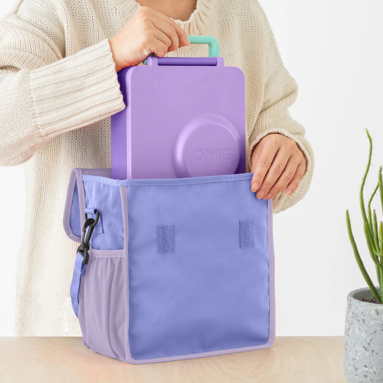 Omie Tote - available in 4 colors
