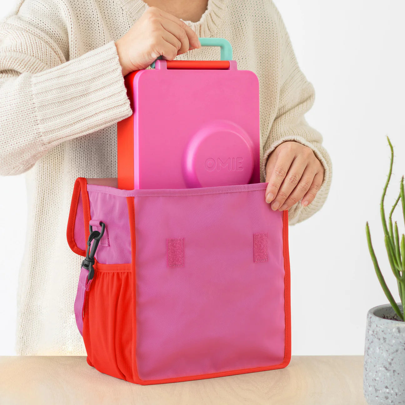 Omie Tote - available in 4 colors